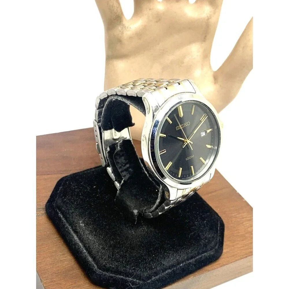 Seiko Men's Watch 6N42-00F0 Quartz Black Gray Dial Two Tone Stainless Steel 41mm